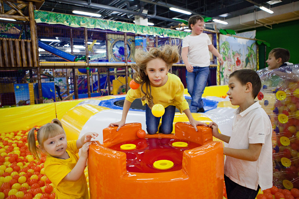 Сфера развлечений. Космопорт детский развлекательный центр Самара. Космопорт Самара детская площадка. Развлечения для детей.